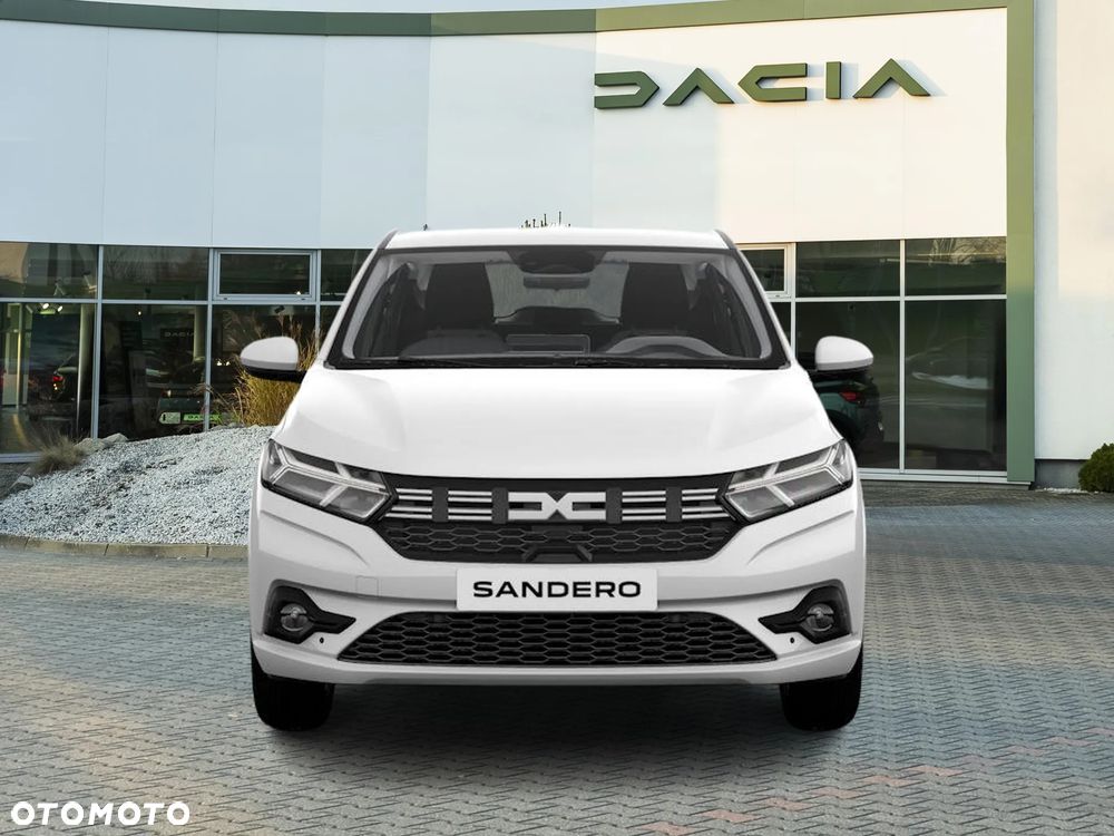 Dacia Sandero - 8