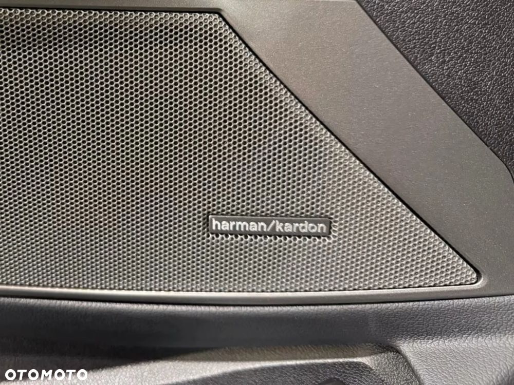 BMW X3 xM50 mHEV - 18