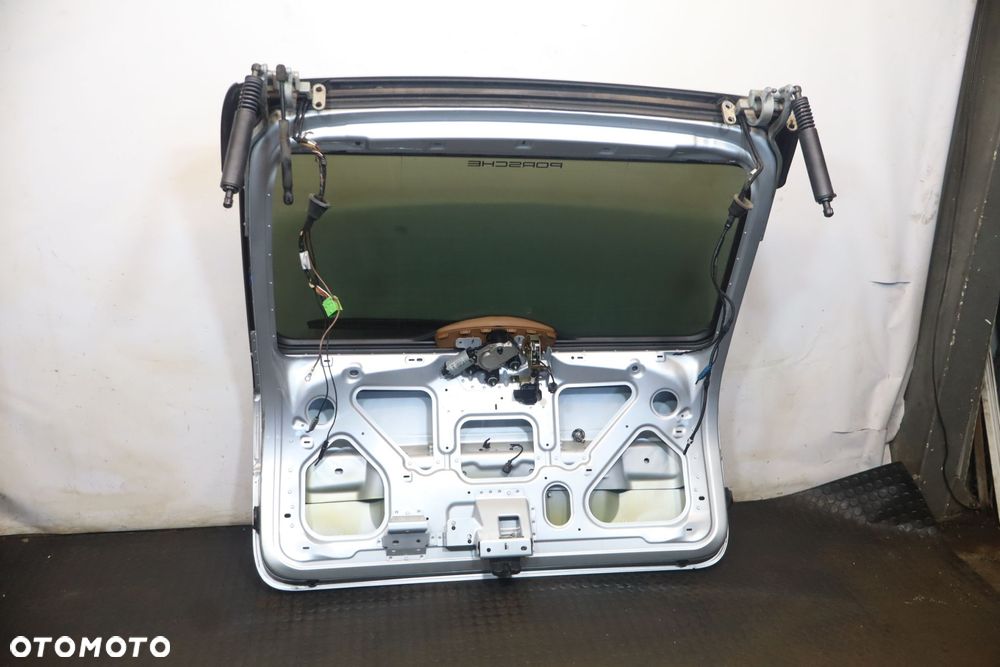 KLAPA TYLNA PORSCHE CAYENNE I 7L - 2