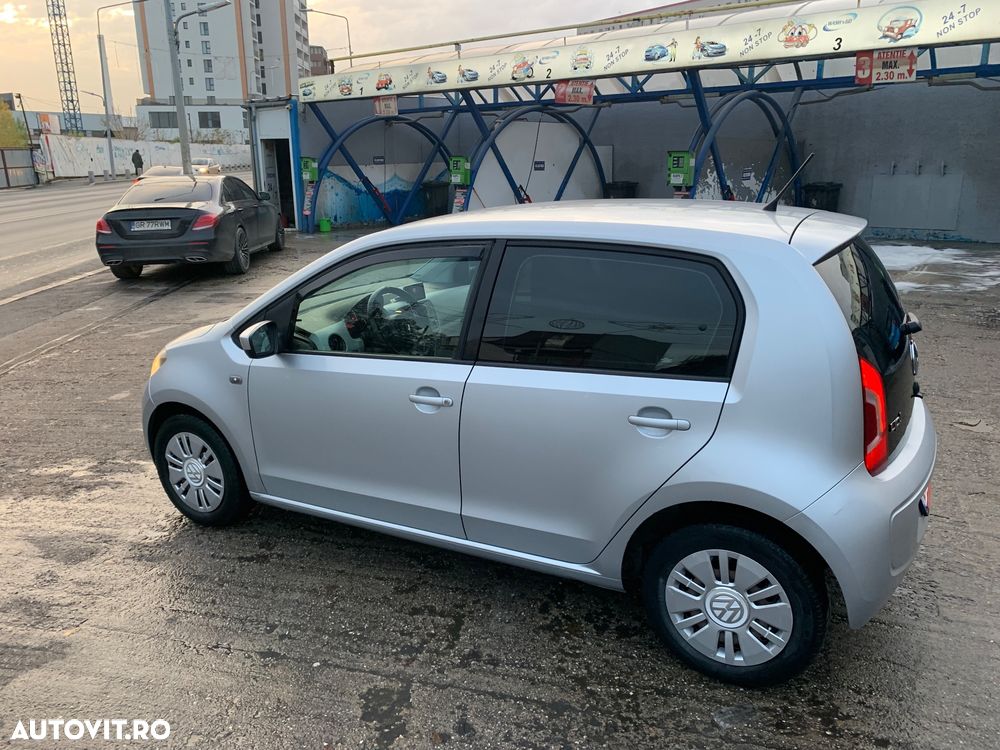 Volkswagen up! 1.0 Black - 1