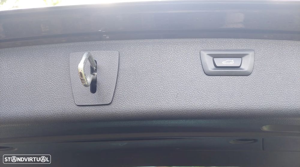 BMW 325 d Pack M Auto - 16