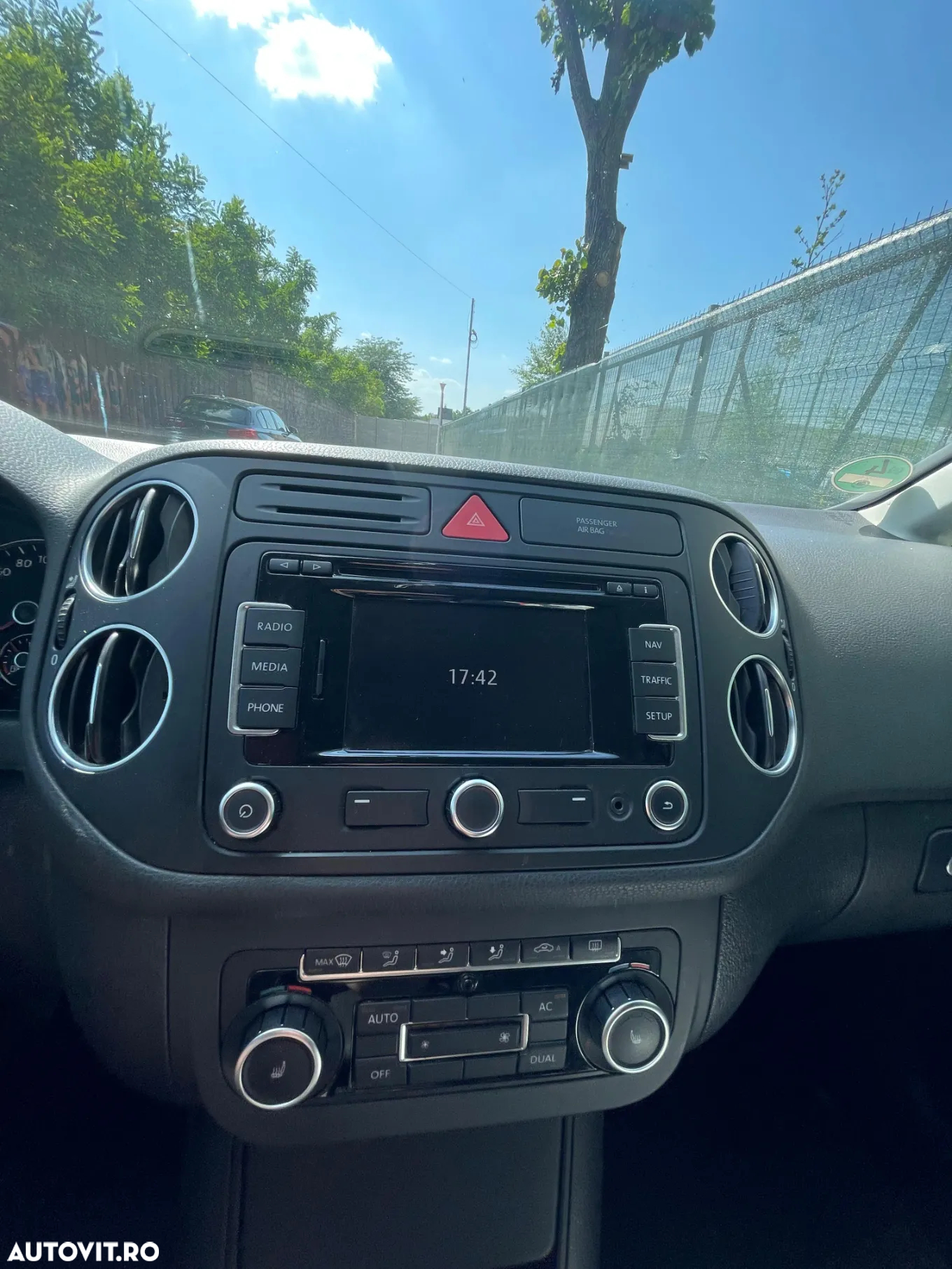 Volkswagen Golf Plus 1.9 TDI Comfortline DPF - 17