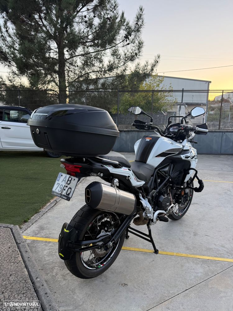 Benelli TRK 502 X - 6