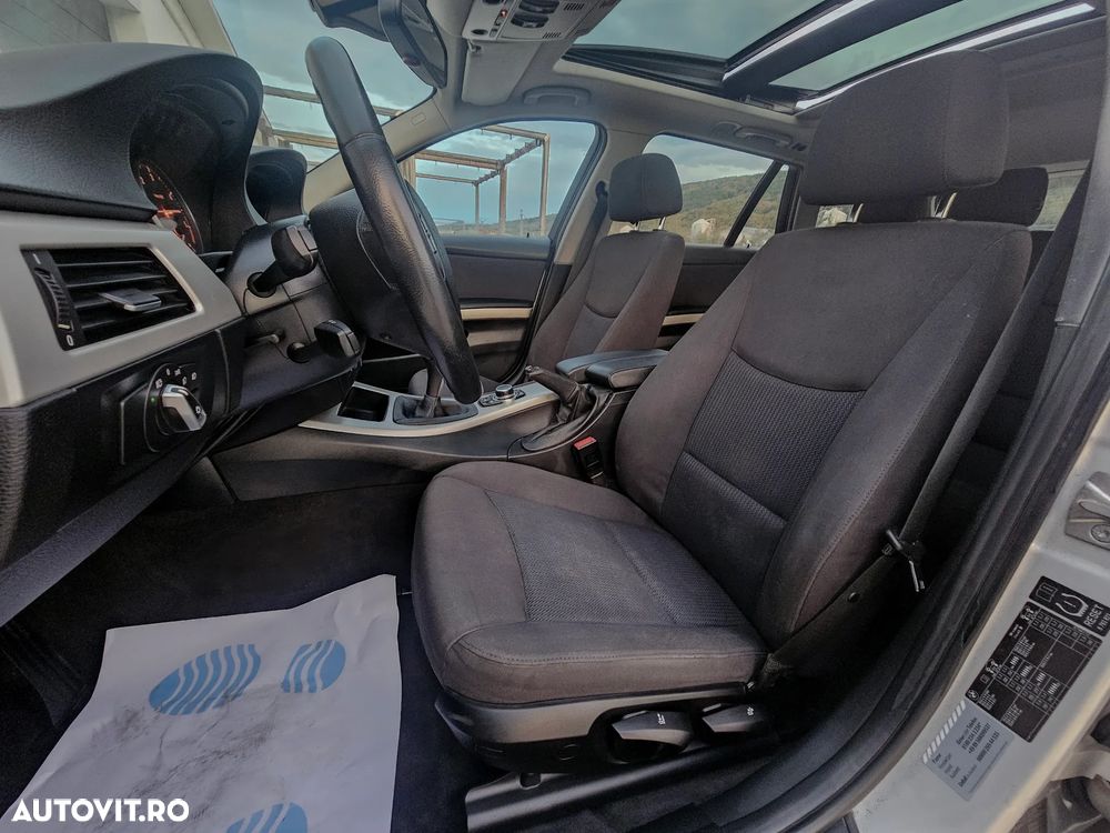 BMW Seria 3 318d DPF Touring Edition Exclusive - 10
