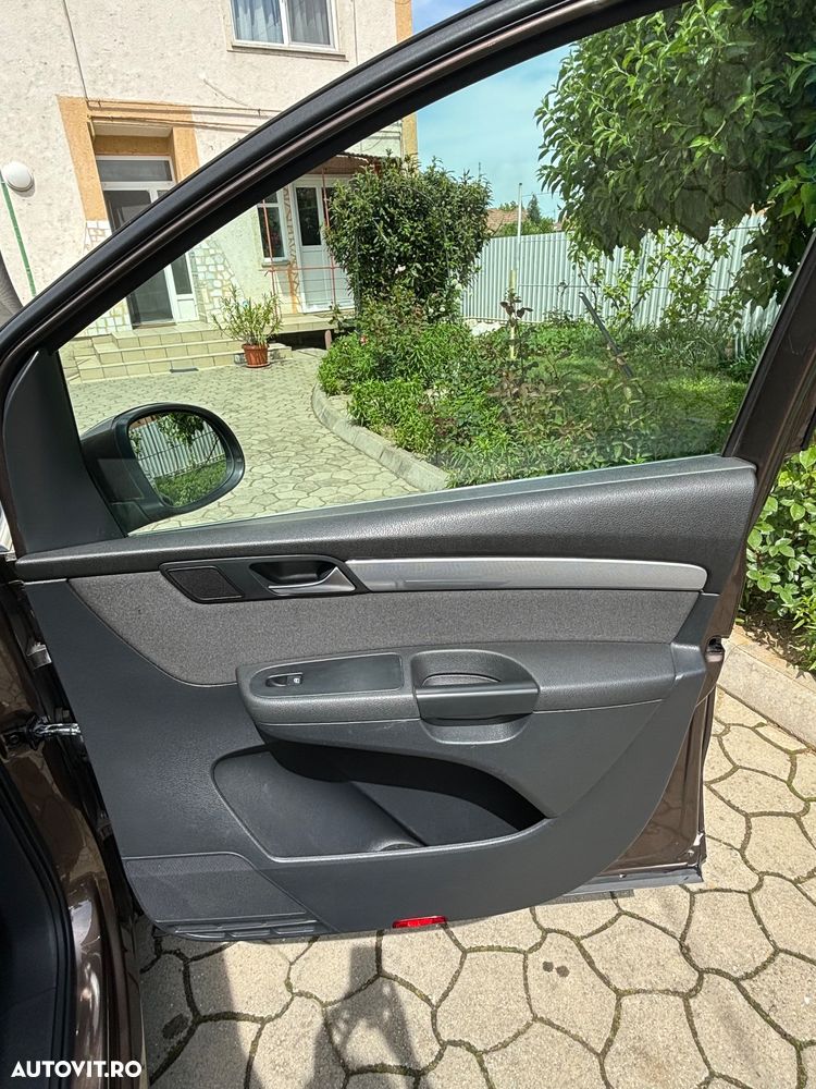 Volkswagen Sharan 2.0 TDI DSG Blue Motion Style - 11