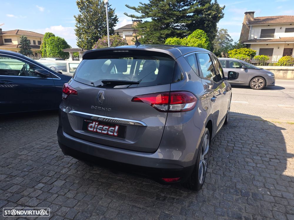 Renault Scénic 1.5 dCi Dynamique S - 12