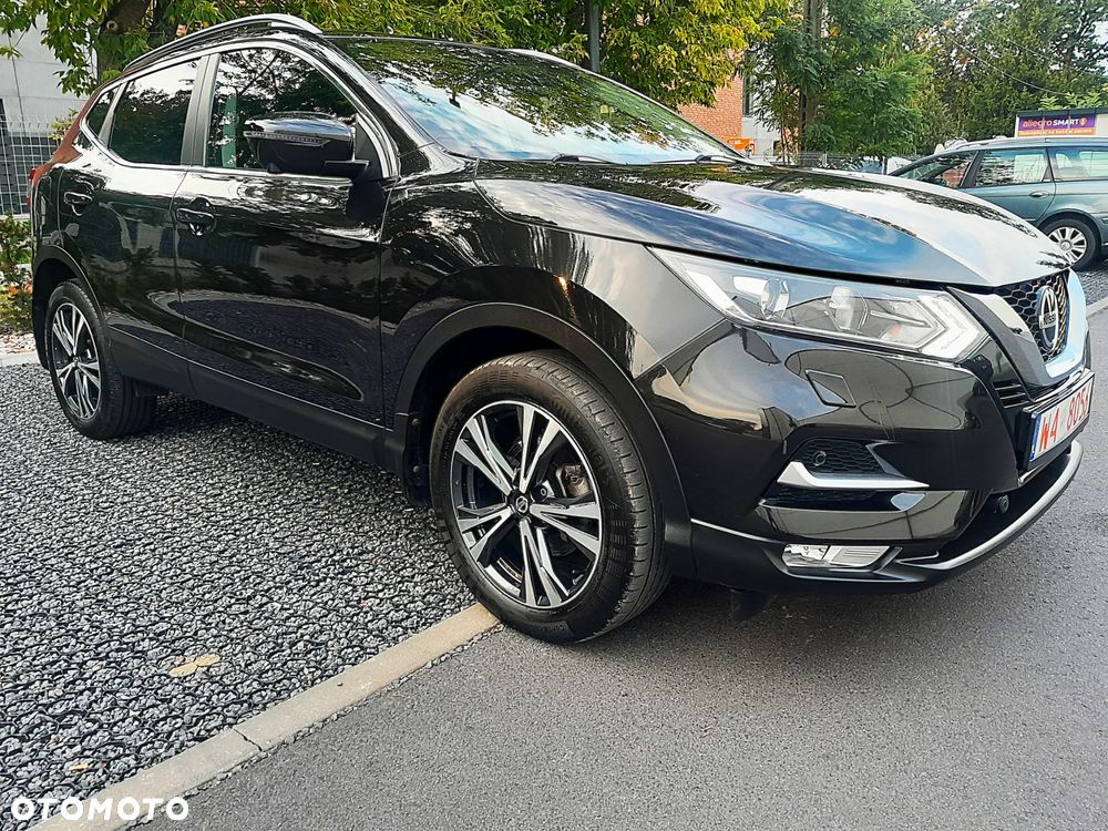 Nissan Qashqai 1.3 DIG-T SHIRO - 4