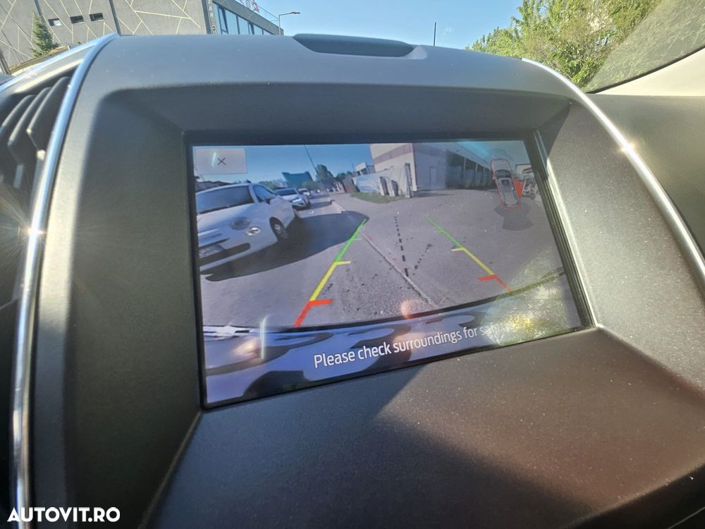 Ford Edge 2.0 Panther A8 AWD Titanium - 16