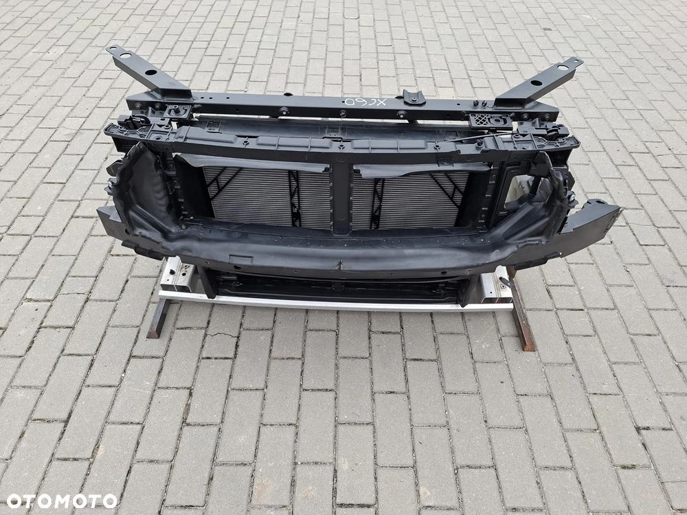 pas przod przedni belka wzmocnienie chlodnice volvo xc60 II