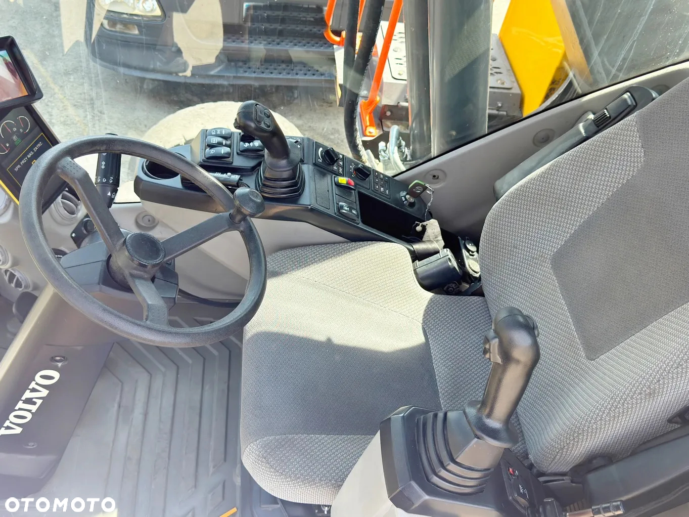 Volvo EW 160 E * KOPARKA PRZEŁADUNKOWA * 4x4 * STAN BDB ! - 10