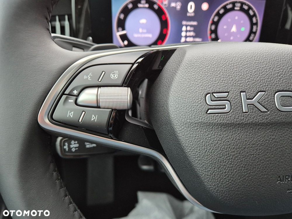 Skoda Superb 2.0 TDI SCR 4x4 L&K DSG - 38