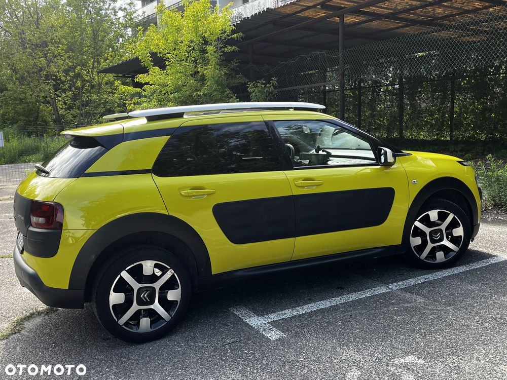 Citroën C4 Cactus 1.2 PureTech Shine Edition S&S - 6