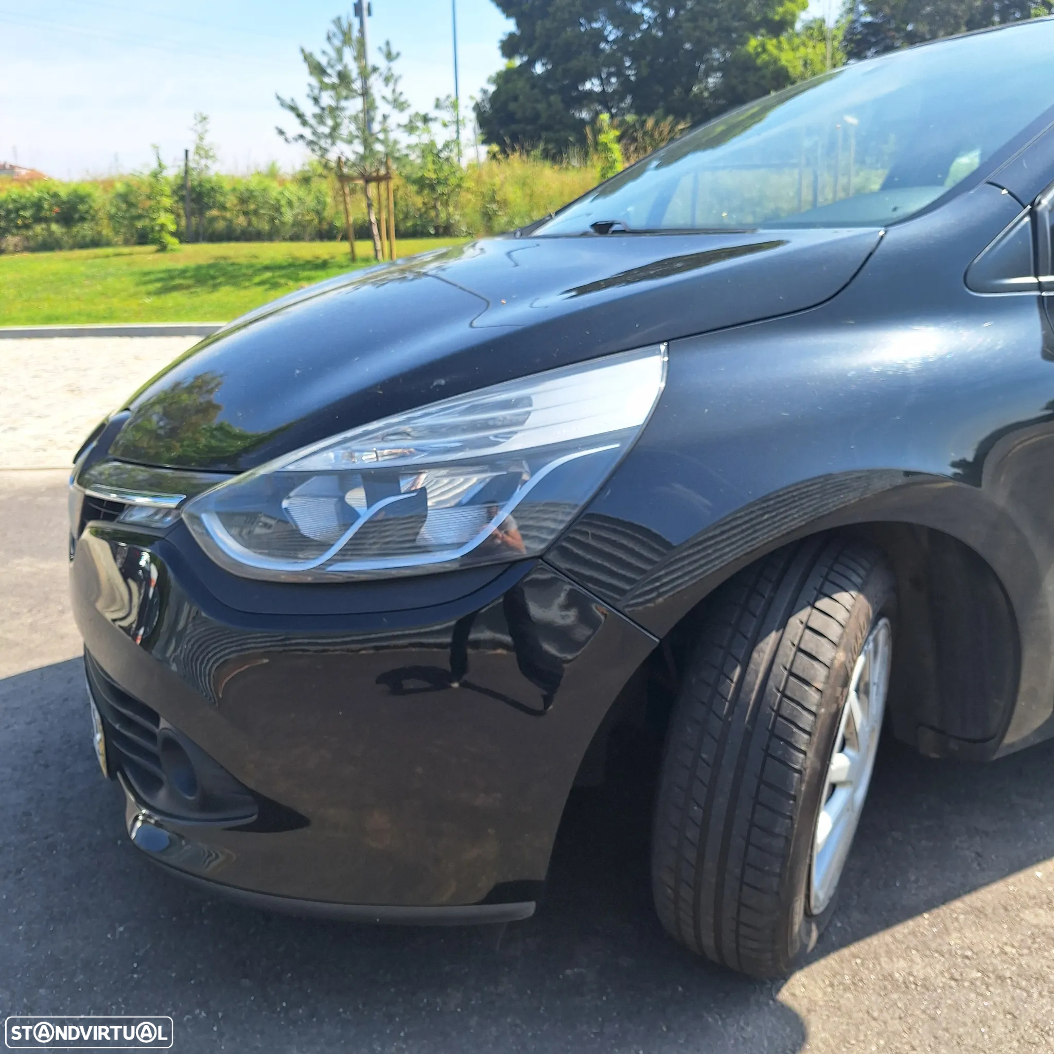 Renault Clio - 15