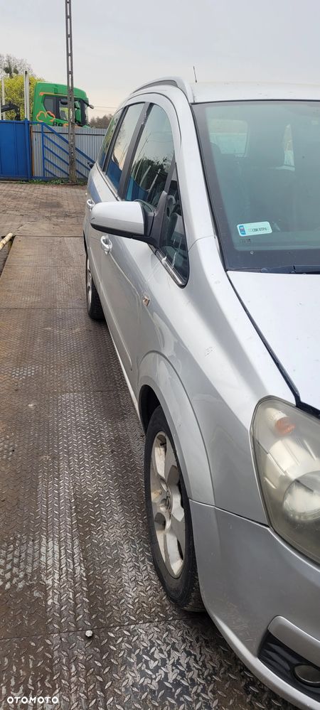 OPEL ZAFIRA-B Z19DT 2006 na części - 23