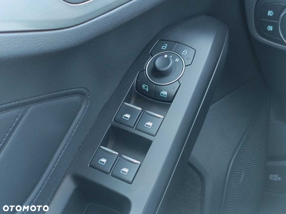 Ford Focus SW 1.0 EcoBoost mHEV Titanium X - 23