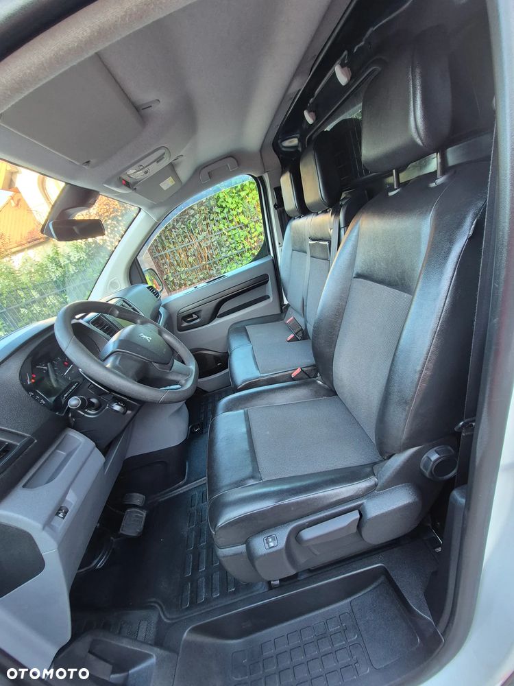 Peugeot Expert 2.0HDI 2018r L2 Long 180koni EAT6 klimatronik Ledy Blis 100%Bezwypadek SerwisASO SUPER STAN Alufelgi 17'' Wersja PREMIUM - 13