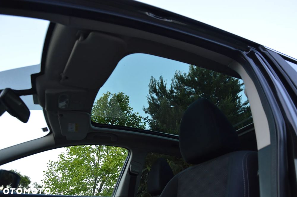 Nissan Qashqai 1.6 DCi Tekna+ - 9