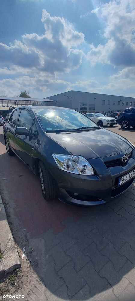 Toyota Auris 1.33 VVT-i 2010 - 3