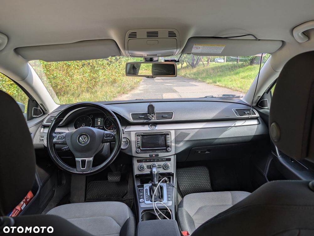 Volkswagen Passat 1.8 TSI Comfortline DSG - 27