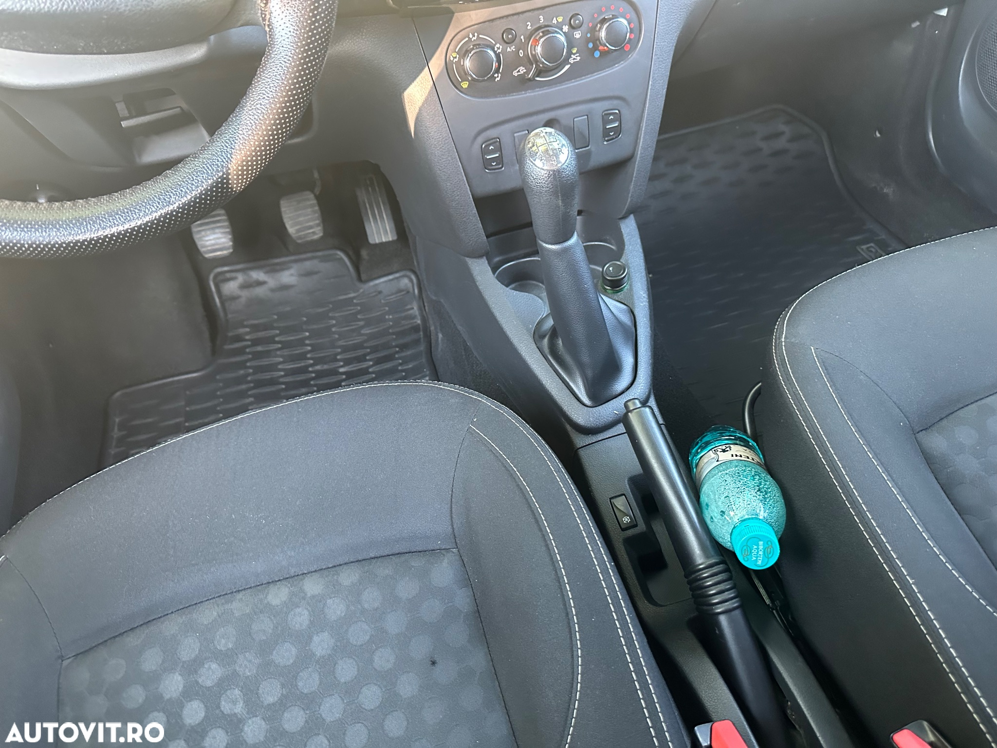 Dacia Logan MCV 1.5 dCi 75 CP Ambiance - 8
