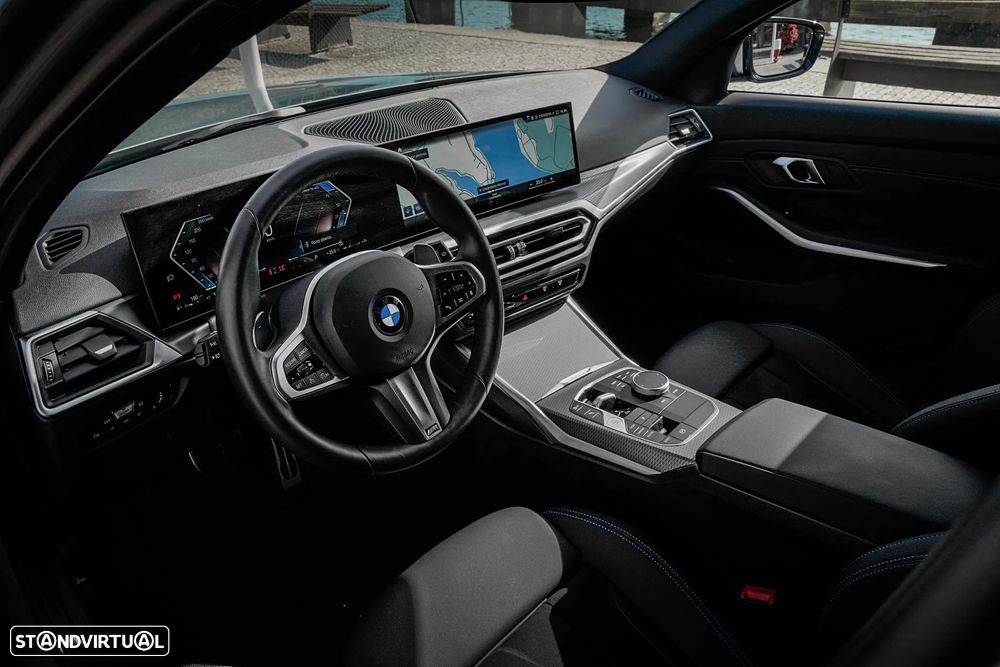BMW 320 d Touring Pack Desportivo M Auto - 7