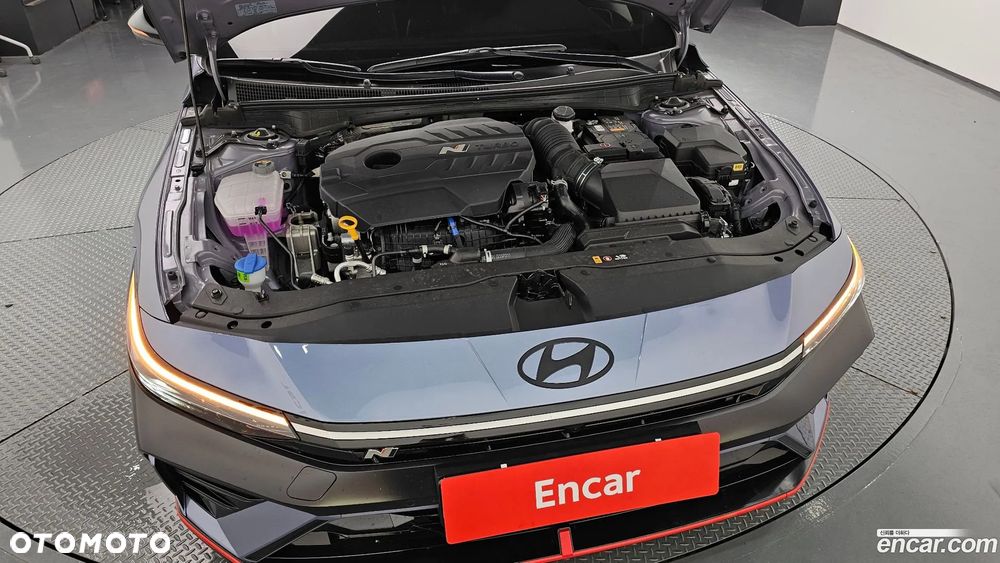 Hyundai Elantra - 6