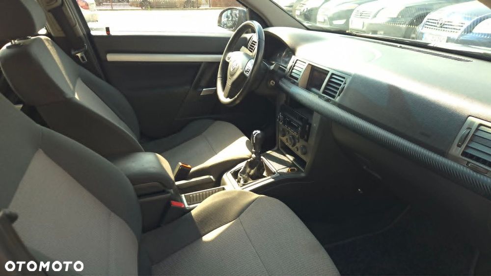 Opel Vectra - 8