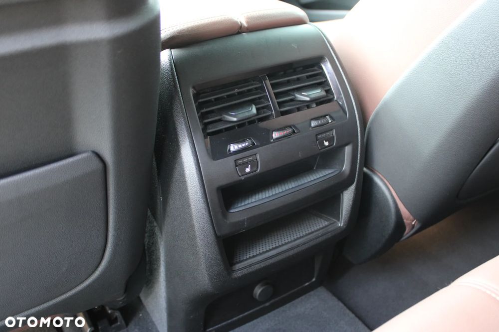BMW X5 - 30
