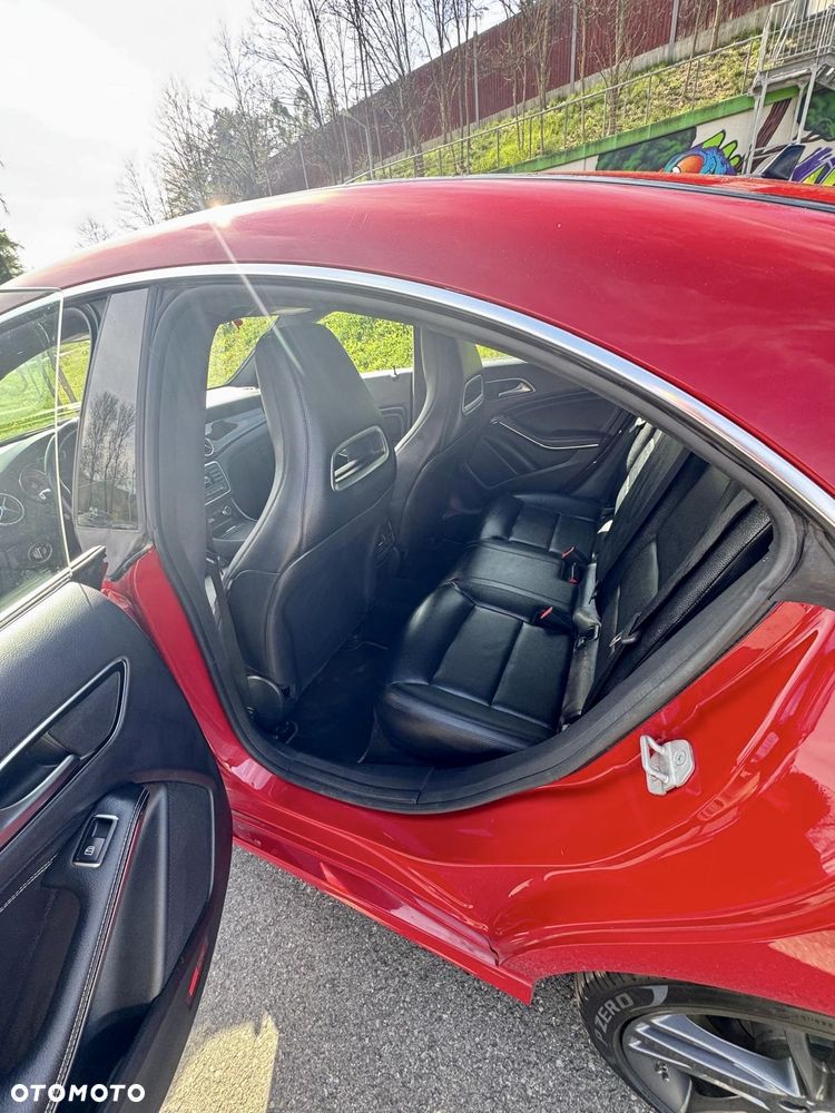 Mercedes-Benz CLA 250 7G-DCT Sport - 6