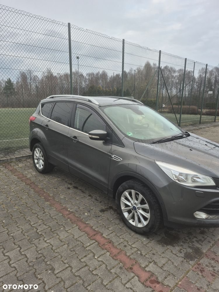Ford Kuga 1.5 EcoBoost 2x4 Titanium - 23