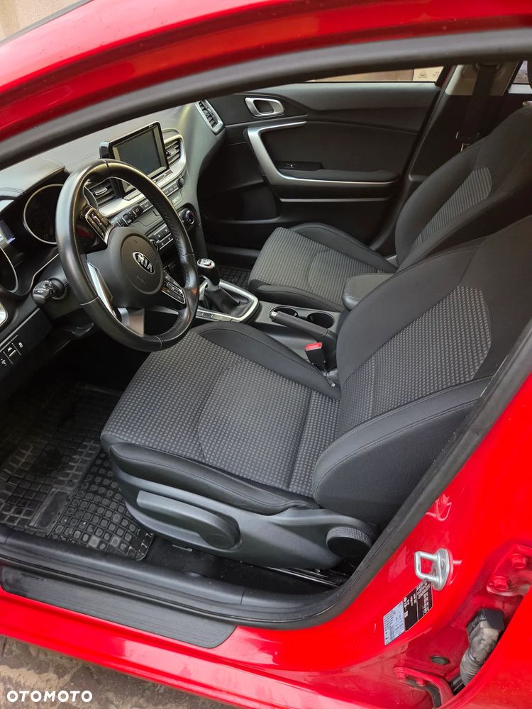 Kia Ceed 1.4 M - 26
