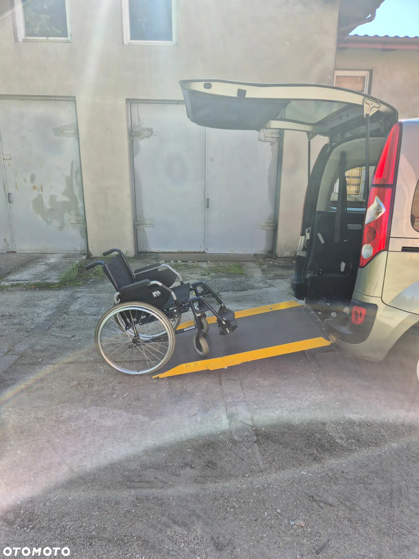 Renault Kangoo 1.6 16V Helios2 - 6