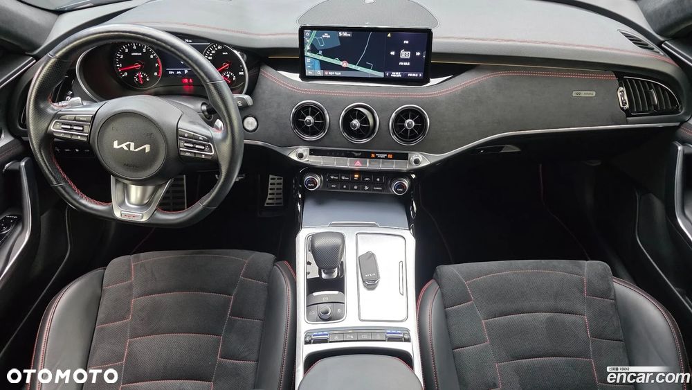 Kia Stinger 3.3 T-GDI V6 GT AWD - 12