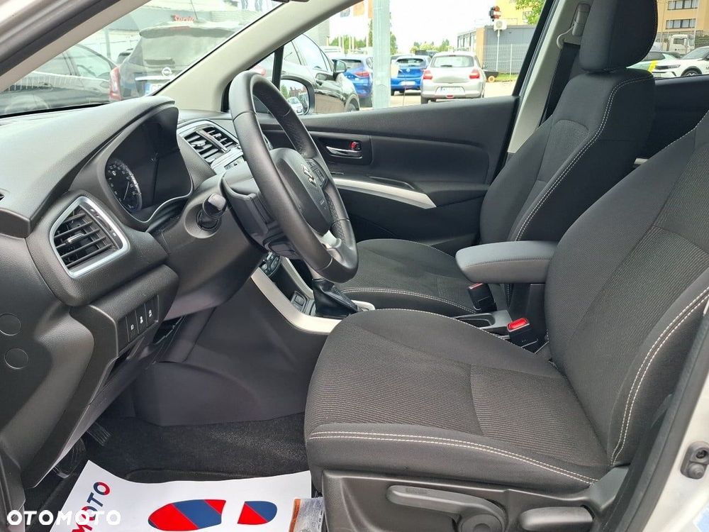 Suzuki SX4 S-Cross 1.4 T Premium - 11