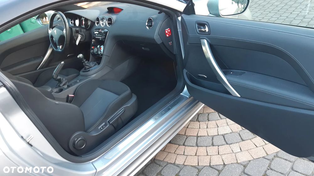 Peugeot RCZ 1.6 155 THP - 5