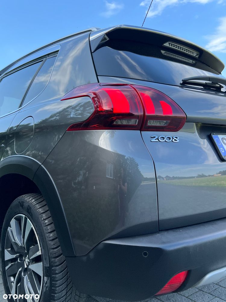 Peugeot 2008 BlueHDi 100 STOP & START Allure - 18