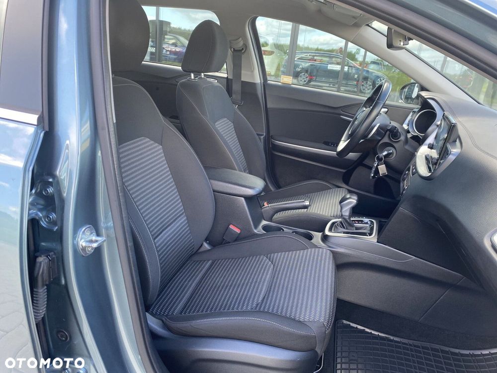 Kia Ceed - 15