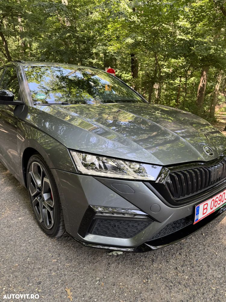 Skoda Octavia 2.0 TSI DSG RS Plus - 2