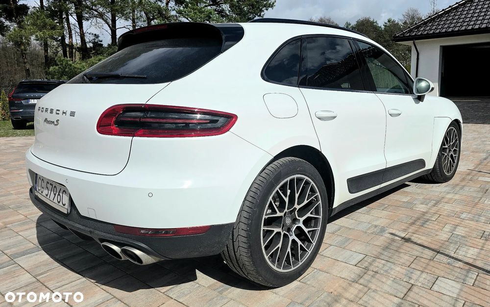 Porsche Macan - 4