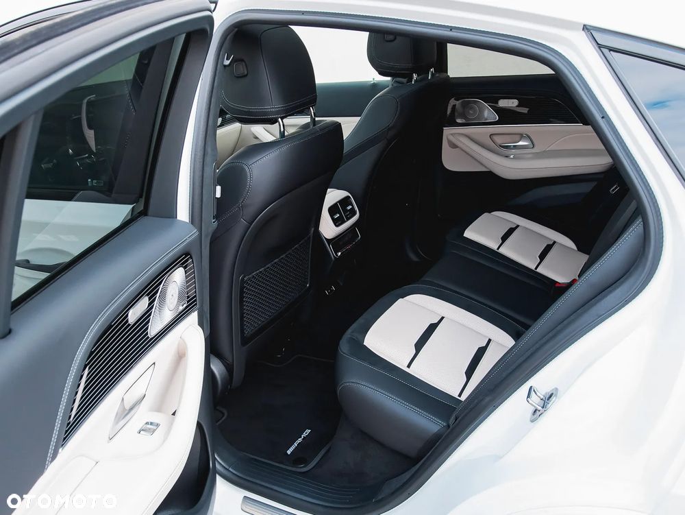 Mercedes-Benz GLE - 26