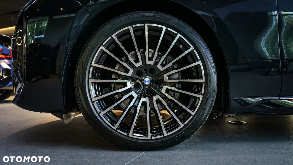 BMW Seria 7 740d xDrive - 8