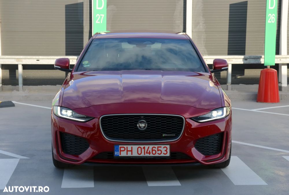 Jaguar XE D200 RWD MHEV R-Dynamic HSE - 6