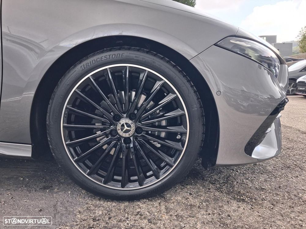 Mercedes-Benz A 180 - 4