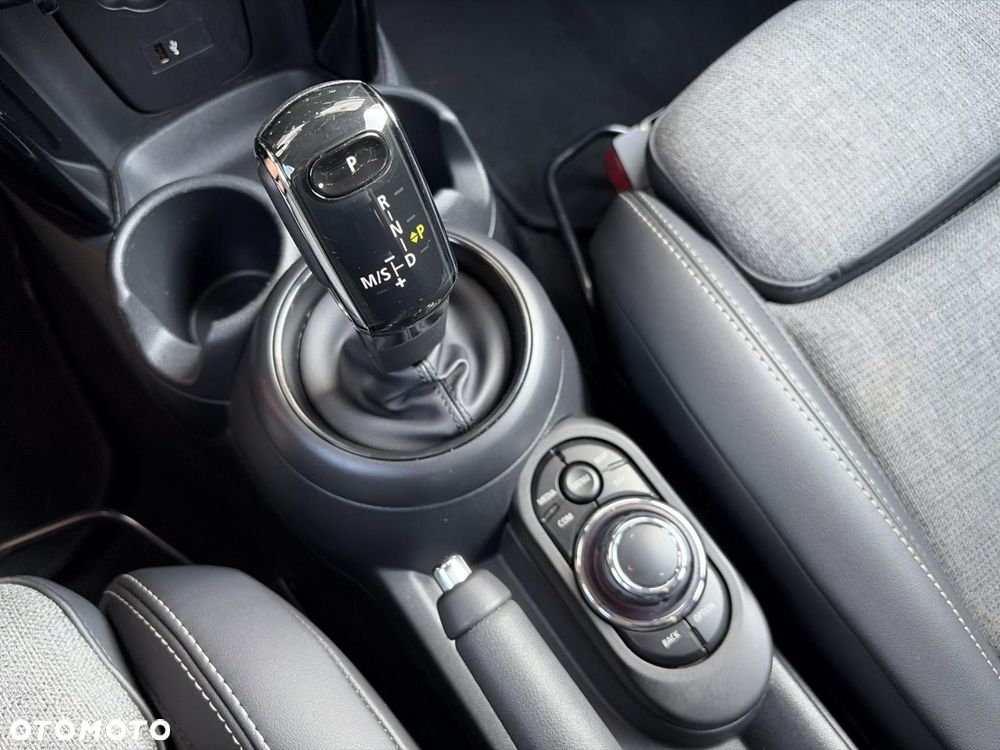 MINI Cooper Classic Trim - 14