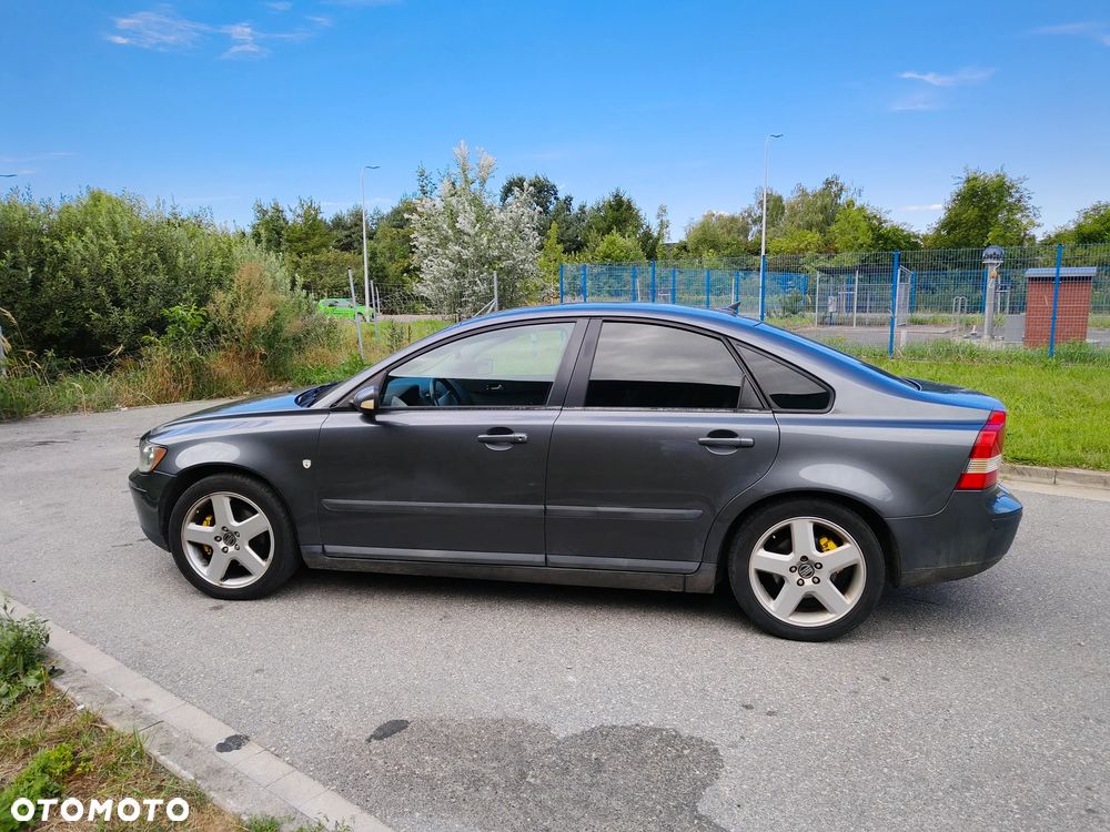 Volvo S40 - 1
