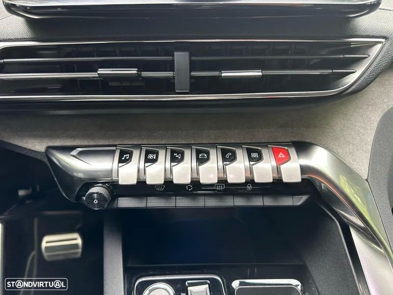 Peugeot 5008 1.5 BlueHDi GT Pack EAT8 - 33