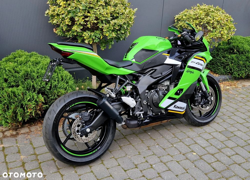 Kawasaki ZX - 4
