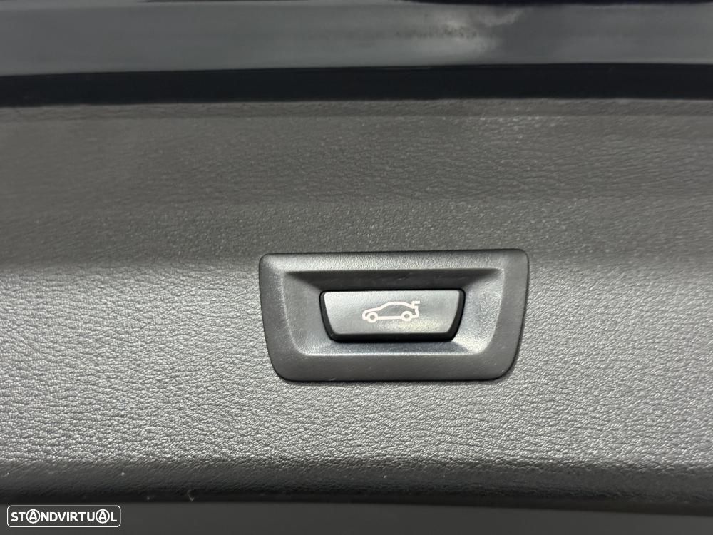 BMW X1 16 d sDrive Advantage - 53