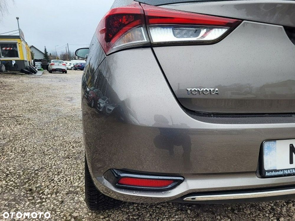 Toyota Auris - 8