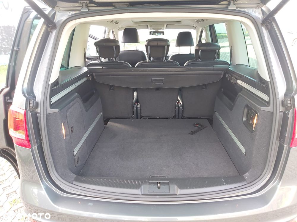 Volkswagen Sharan 2.0 TDI DPF Highline - 14